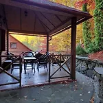 Bed and Breakfast Elf-cottage Tur'ya Paseka
