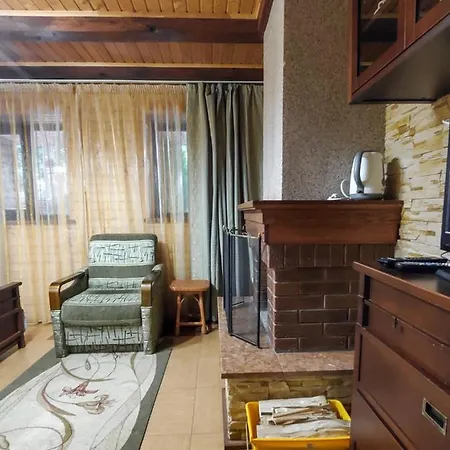 Elf-cottage Bed and breakfast Tur'ya Paseka