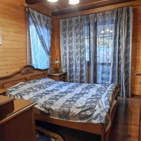 Elf-cottage 3* Tur'ya Paseka