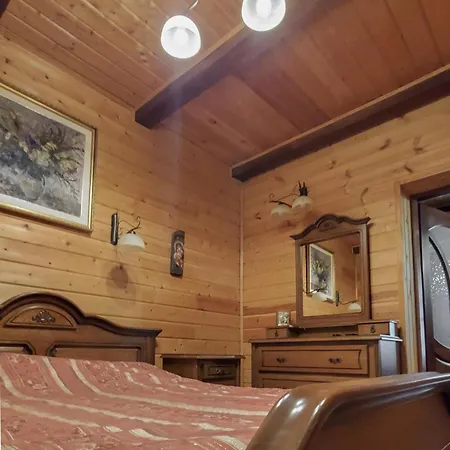 Bed and breakfast Elf-cottage Tur'ya Paseka