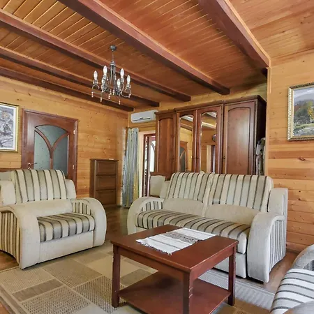 Elf-cottage Bed and breakfast 3*