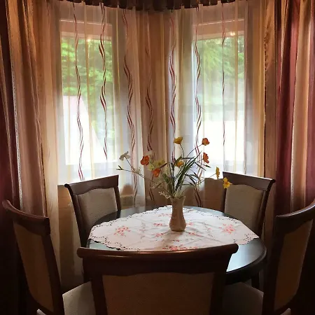 Elf-cottage Bed and breakfast Tur'ya Paseka