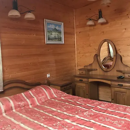 Elf-cottage Bed & Breakfast Tur'ya Paseka