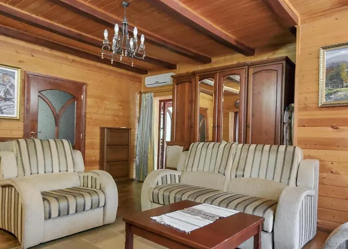 Elf-cottage Bed & Breakfast 3*
