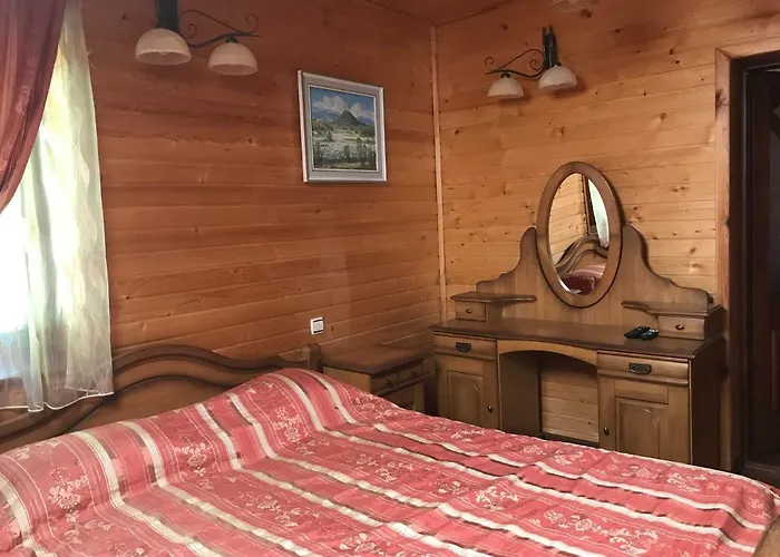 Elf-cottage Bed & Breakfast Tur'ya Paseka